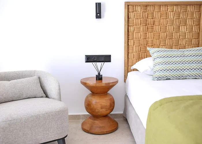 La Maltese Boutique Paros *