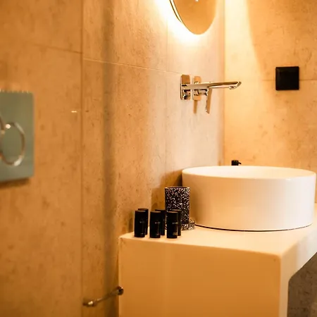 La Maltese Boutique Paros Apartment *