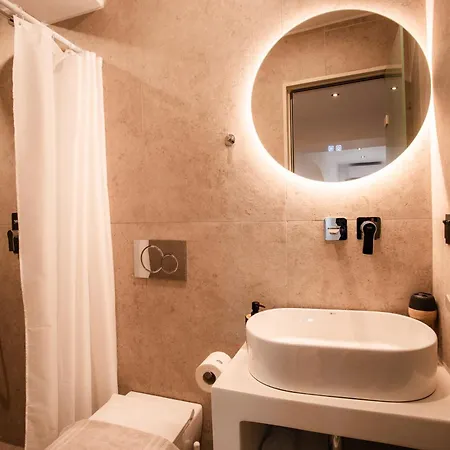 La Maltese Boutique Paros Naousa