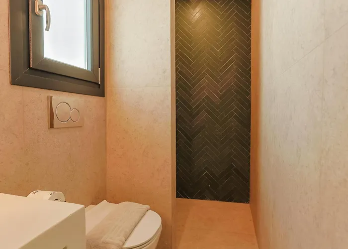 La Maltese Boutique Paros * 나오우사