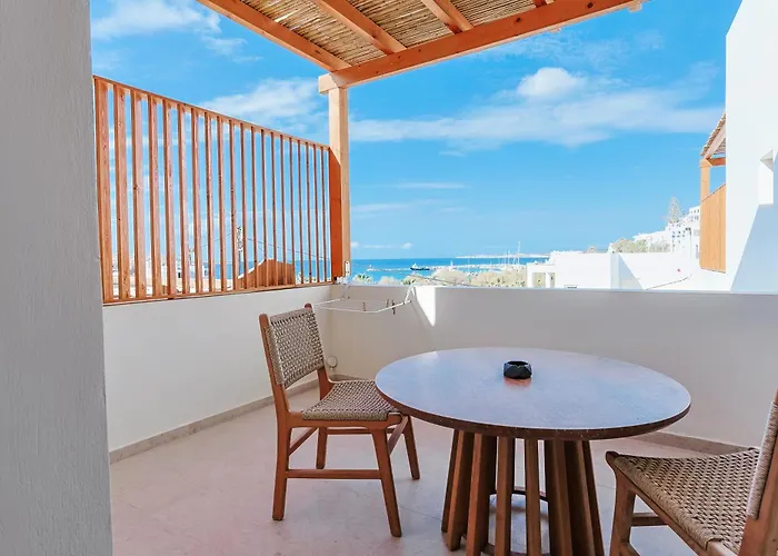 La Maltese Boutique Paros