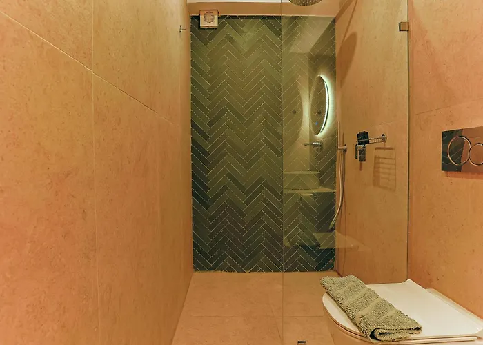 La Maltese Boutique Paros * 나오우사