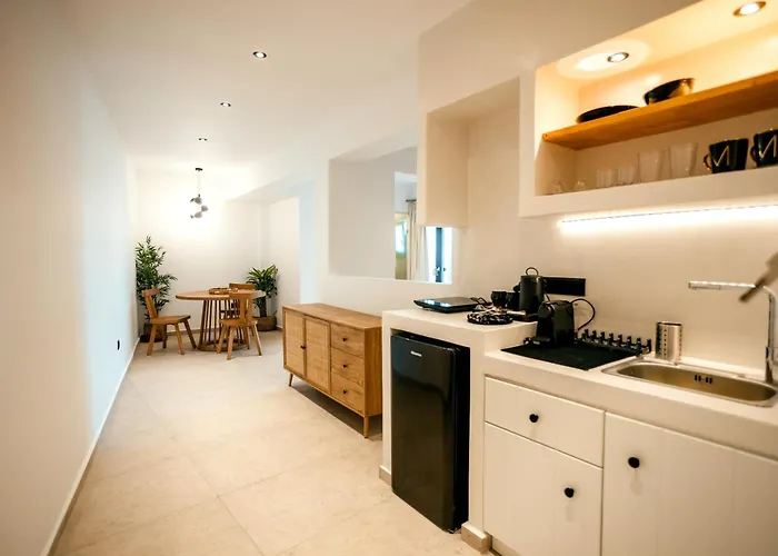 La Maltese Boutique Paros Apartman *